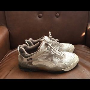 Vans sample product size 7 woman